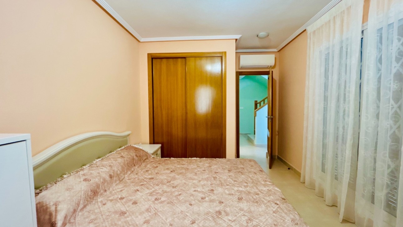 Resale - Townhouse - Orihuela Costa - La Zenia