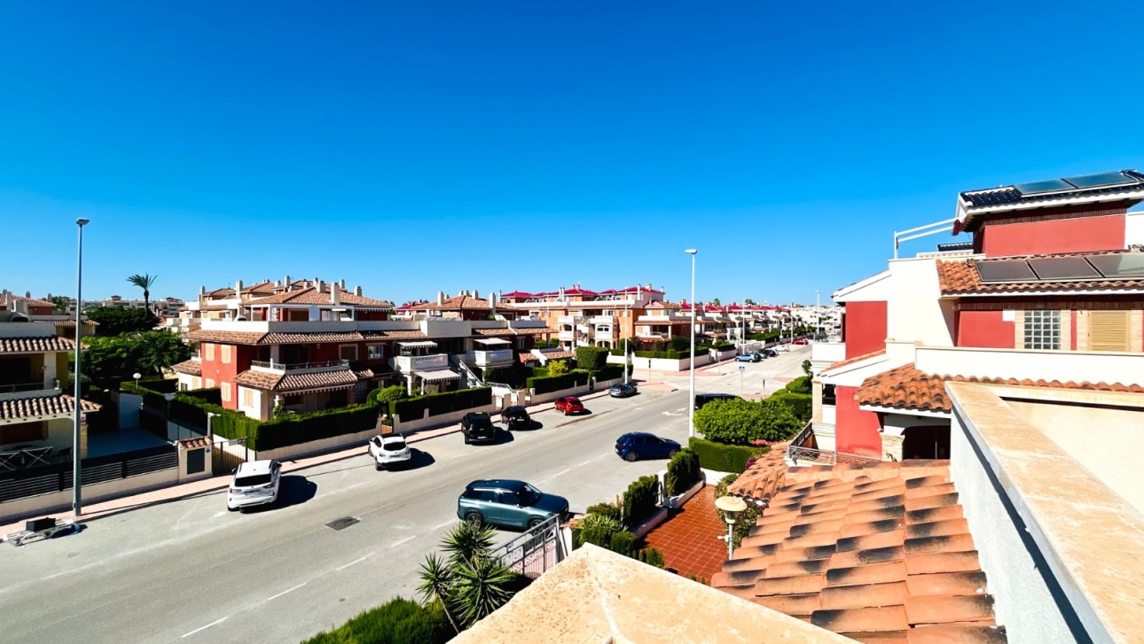 Resale - Townhouse - Orihuela Costa - La Zenia