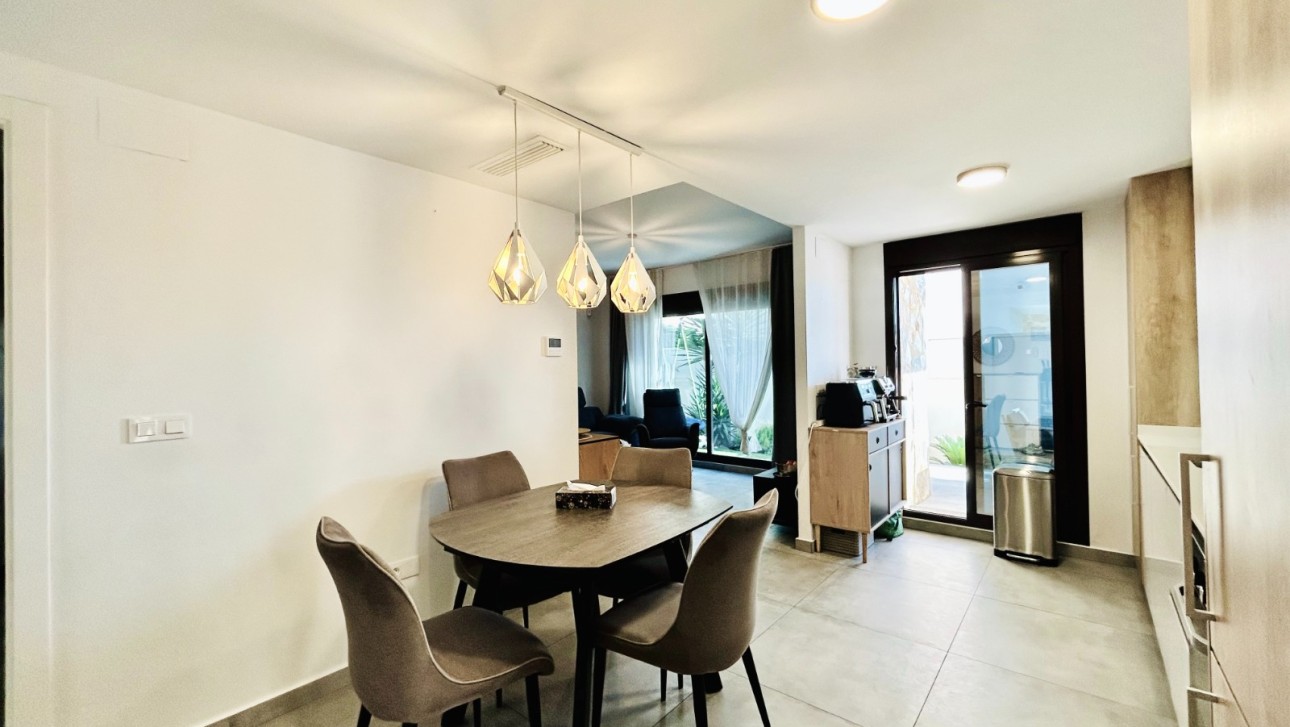 Reventa - Villa - Orihuela Costa - Villamartín