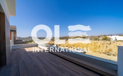 Новое здание - Villa - Finestrat - Golf Bahia