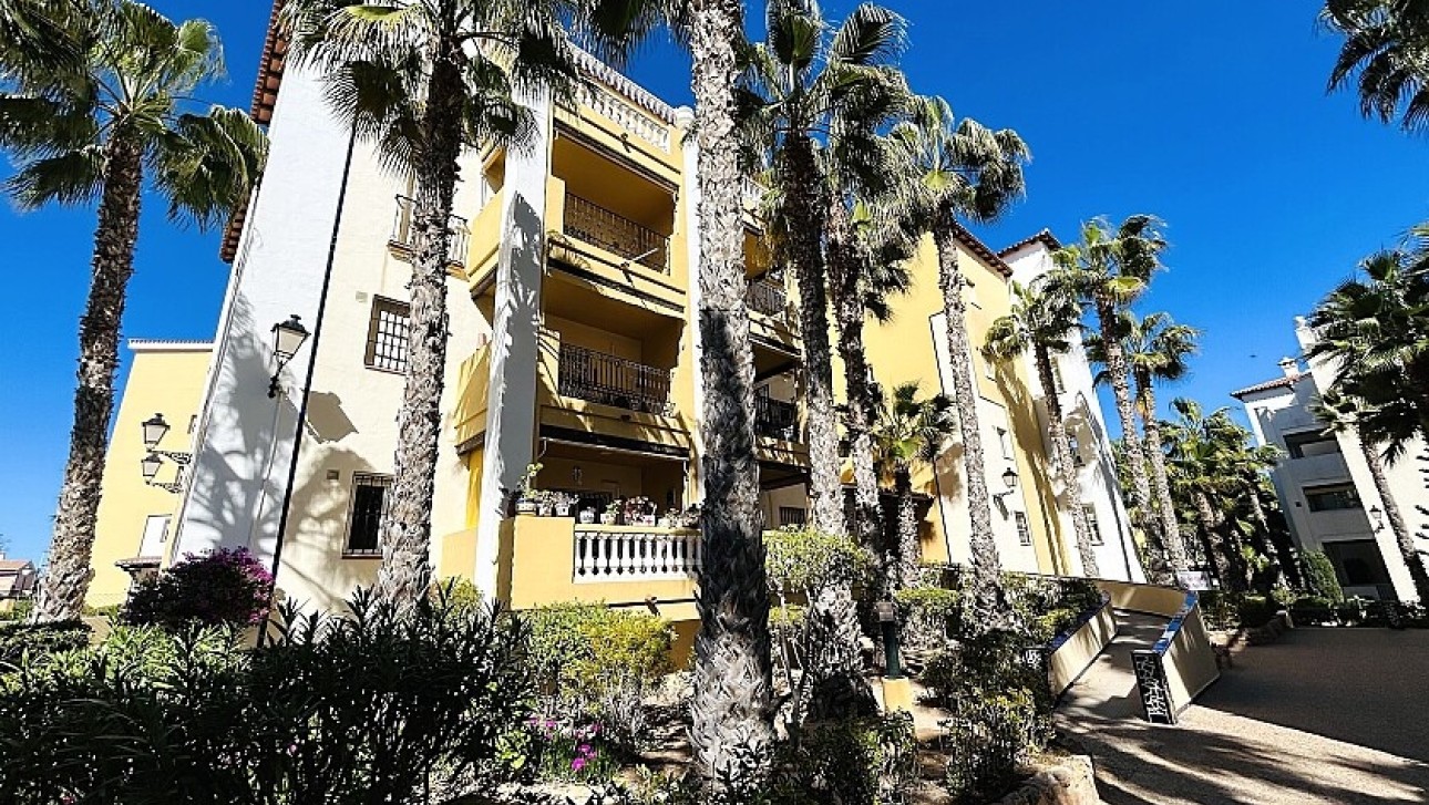 Resale - Apartment - Torrevieja - Playa de los Locos